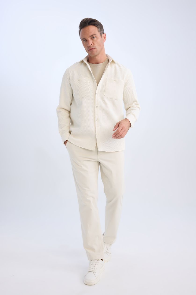 رجال بيج فاتح قميص فلانيل قصة مريحة بياخة بولو