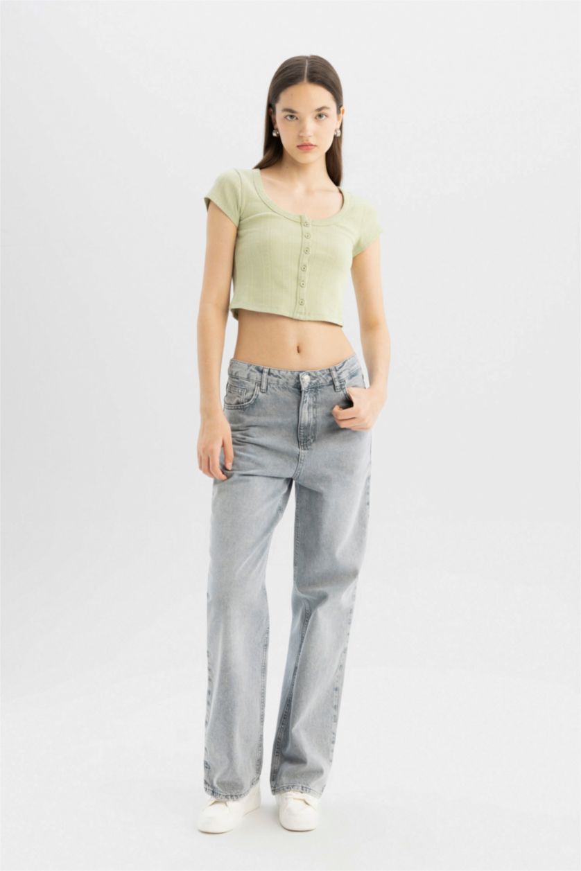 Kadın Açık Yeşil Coool Fitted Yuvarlak Yaka Kısa Kollu Tişört