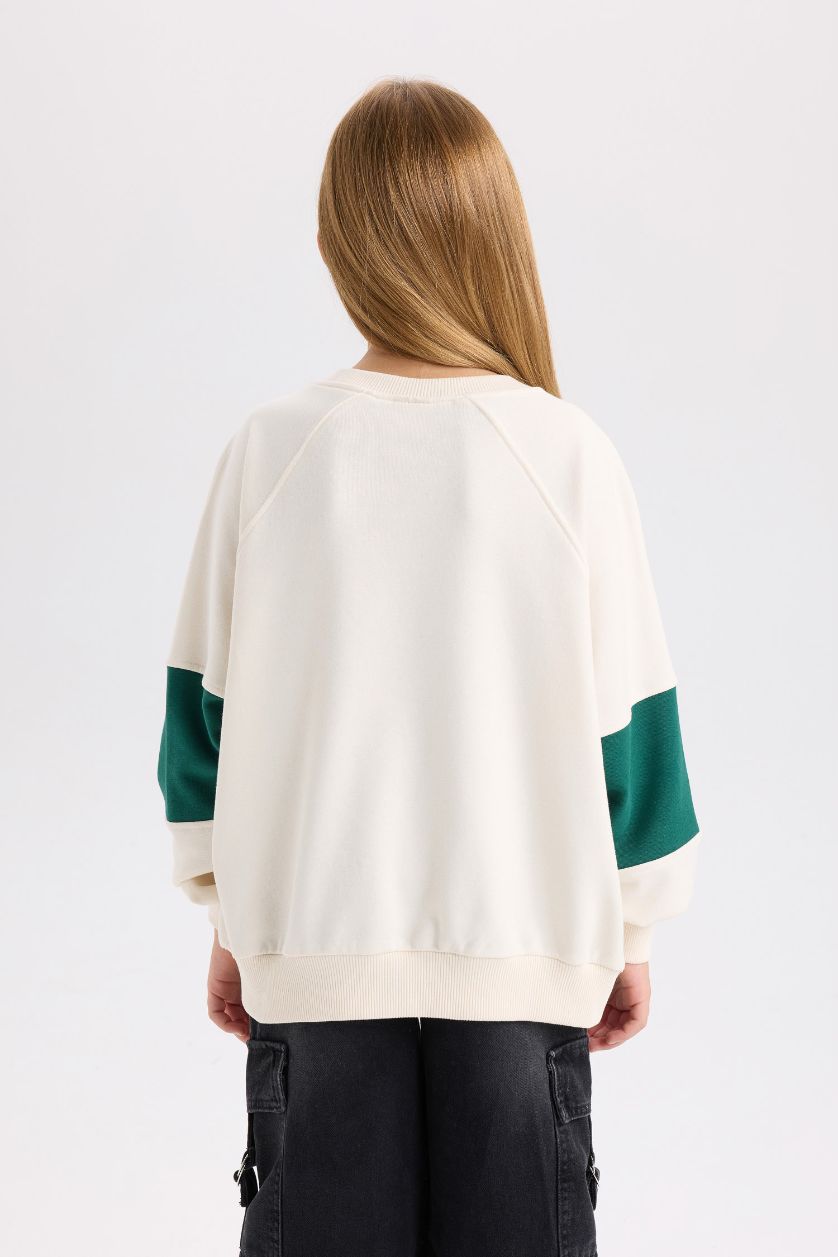 Kız Çocuk - Genç Kız Ekru Oversize Geniş Kalıp Bisiklet Yaka Baskılı Sweatshirt Kız Çocuk