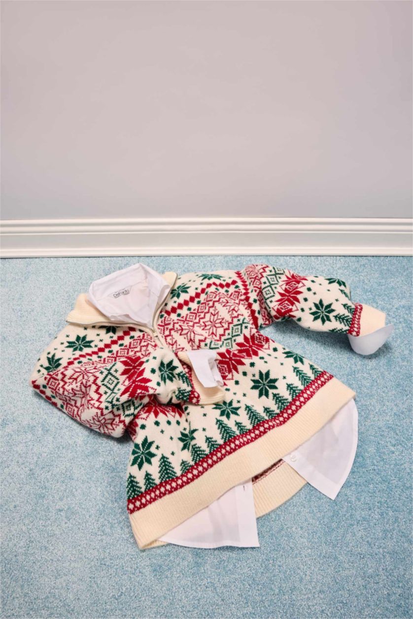 Kadın Yeşil Yılbaşı Temalı Fermuarlı Dik Yaka Triko Kazak