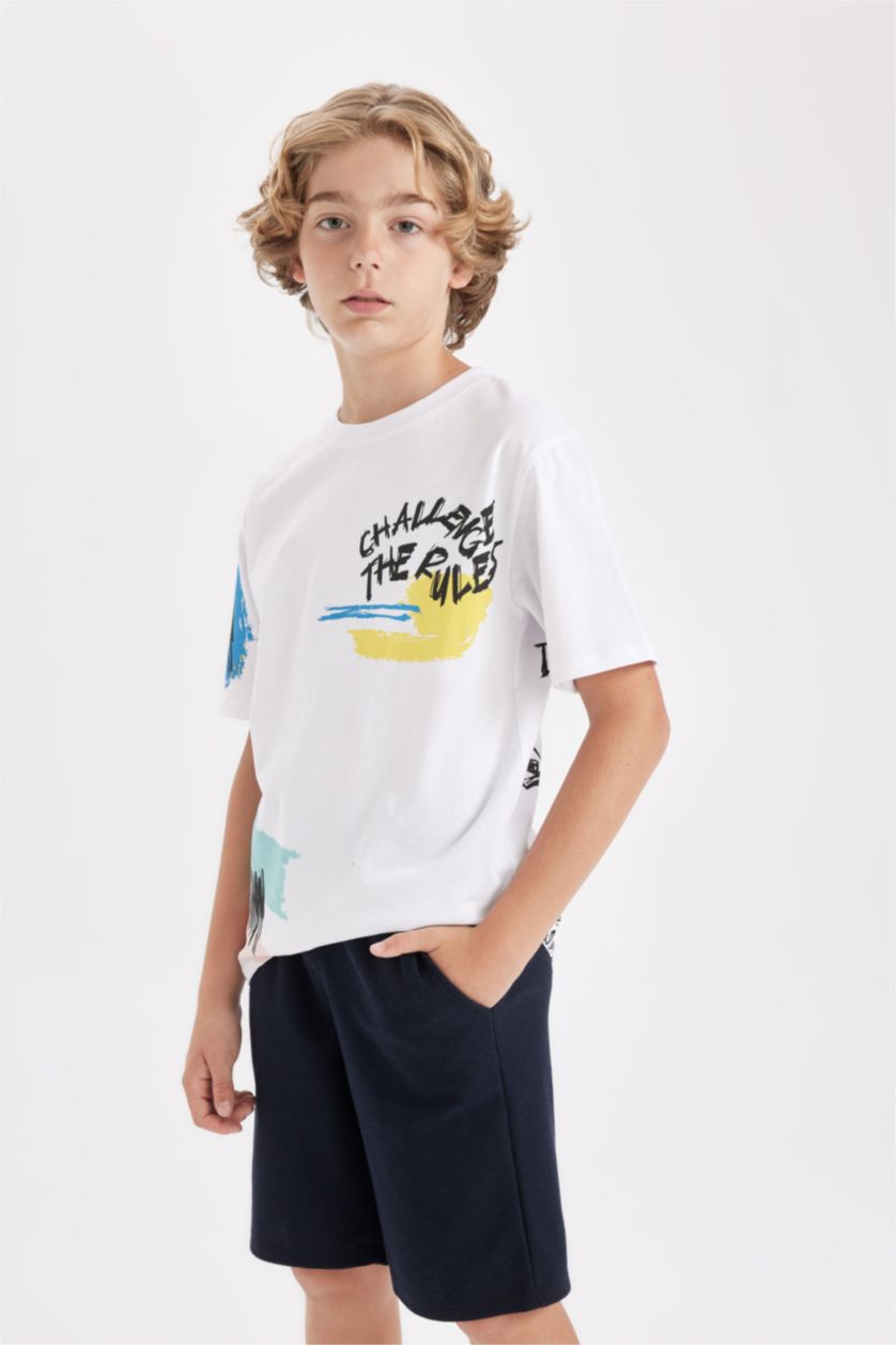 Boys & Teens White Boy Printed T-Shirt Shorts 2 Piece Set