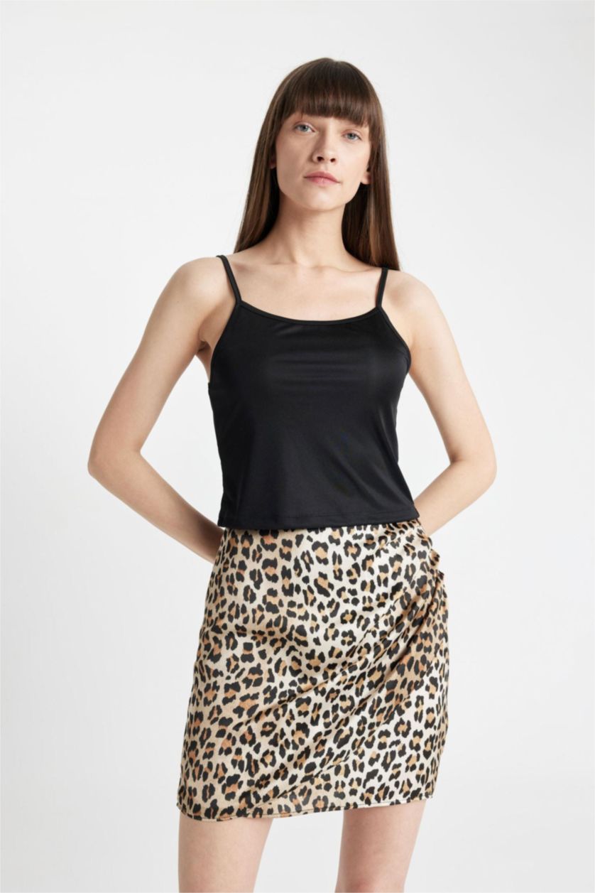 Kadın Ekru Leopar Desenli Normal Bel Saten Mini Etek