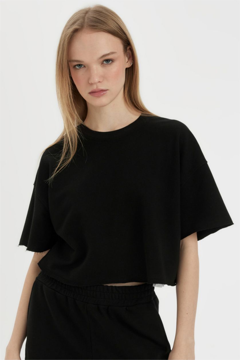 WOMAN Black Loose Fit Thick Fabric Short Sleeve T-Shirt