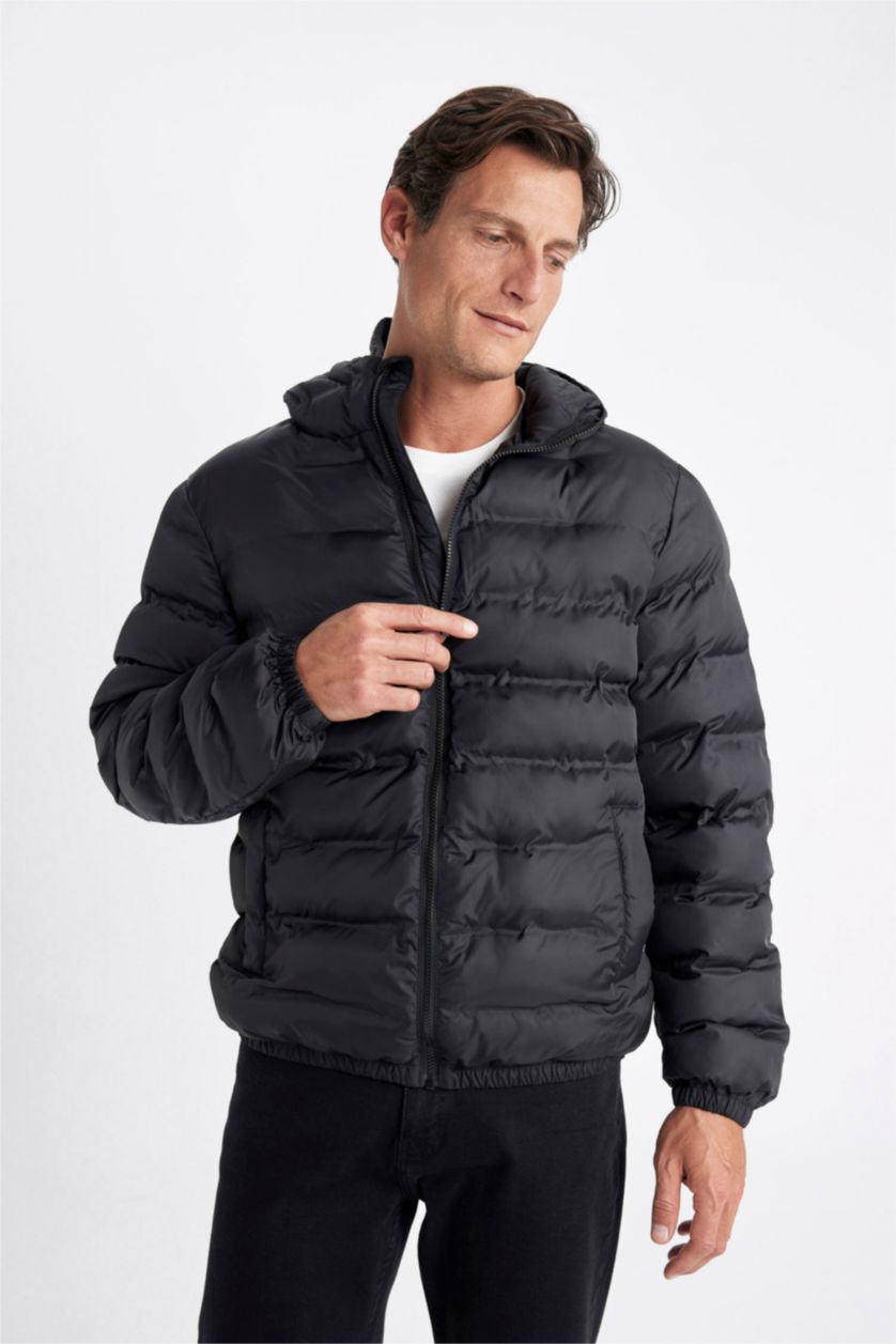 رجال أسود جاكيت نفخ اسود سليم فيت بياقة عالية مقاوم للماء