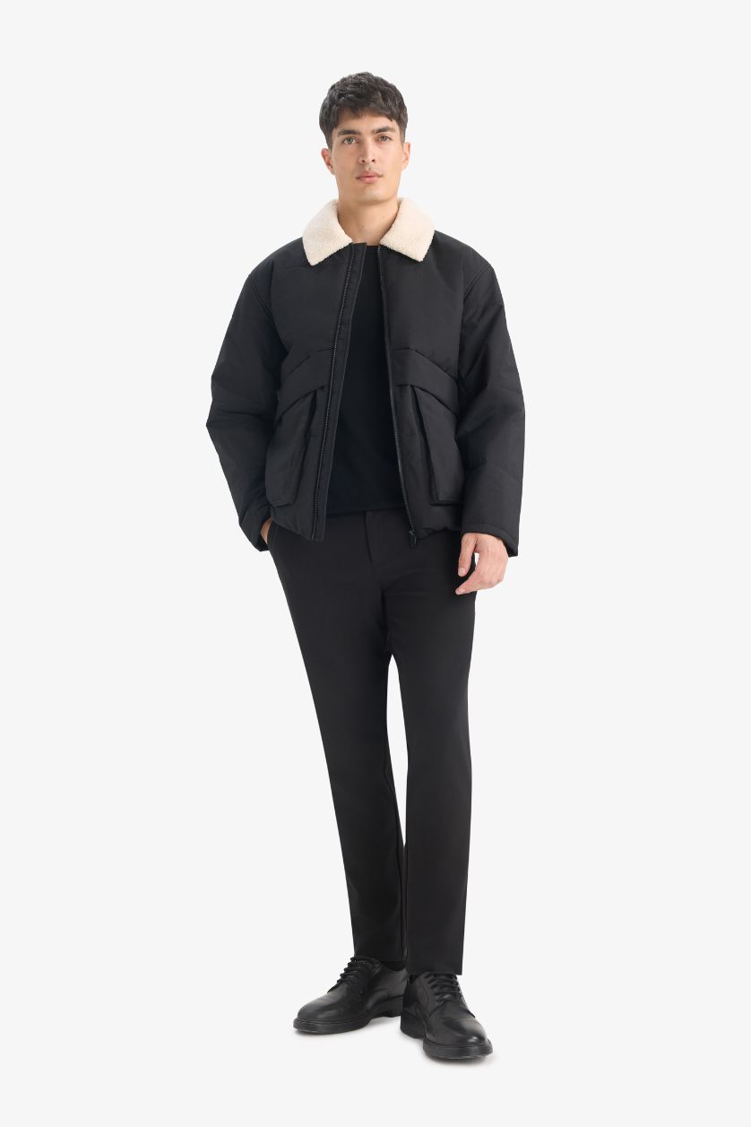 Erkek Siyah Su İtici Rüzgar Geçirmez Slim Fit Dar Kesim Suni Kürklü Polo Yaka Astarlı Fermuarlı Cepli Mont