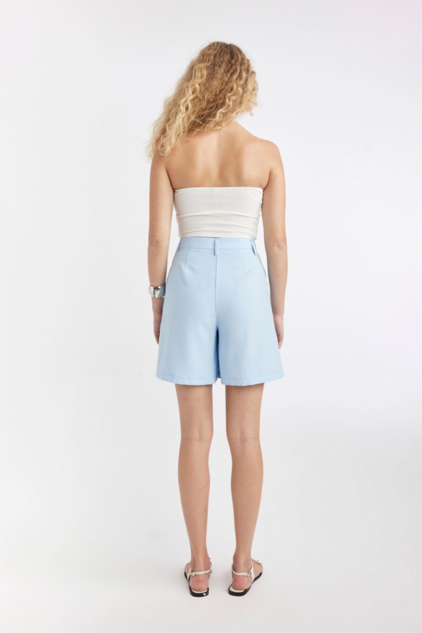 Kadın Açık Mavi Yüksek Bel Geniş Paça Şort