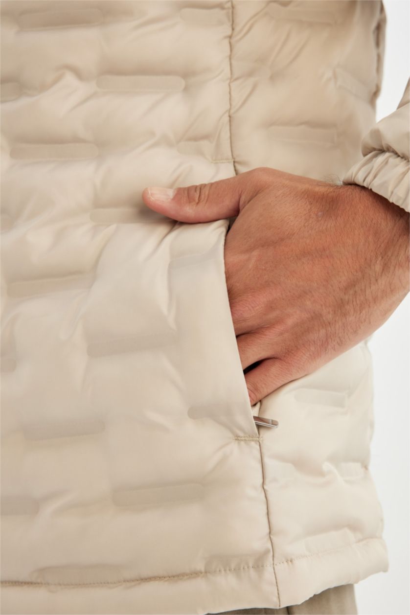 MAN Light Beige Beige Waterproof Slim Fit Stand Collar Zippered Quilted Puffer Jacket