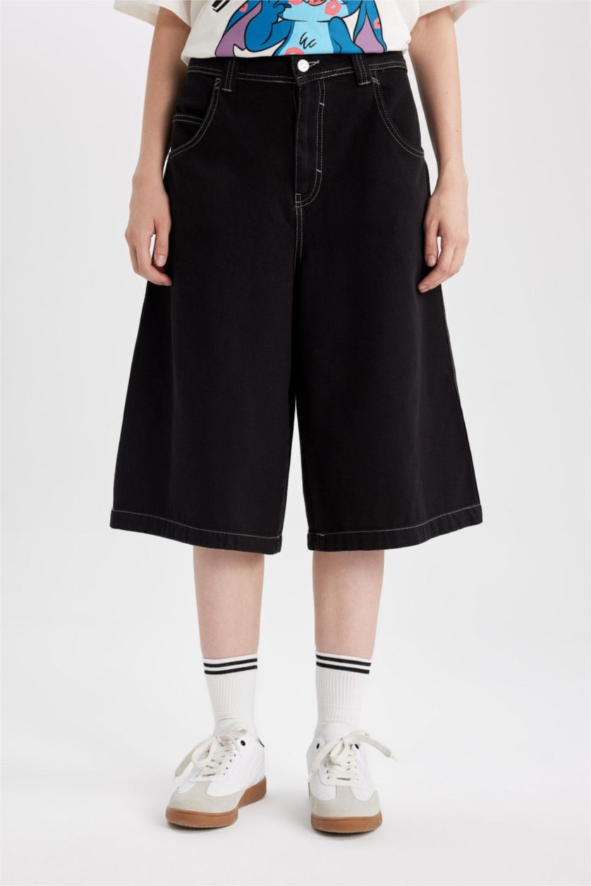 FEMME Noir Short Bermuda en Gabardine Taille Haute