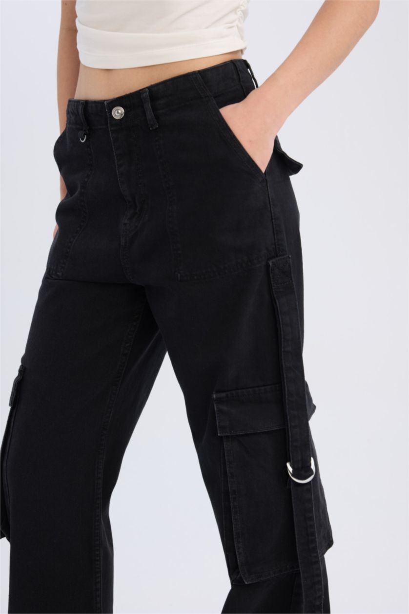 WOMAN Black Wide Leg High Waist Cargo Jeans