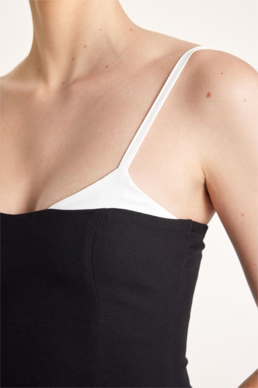 نساء أسود فستان قصير اسود بوديكون بحمالات