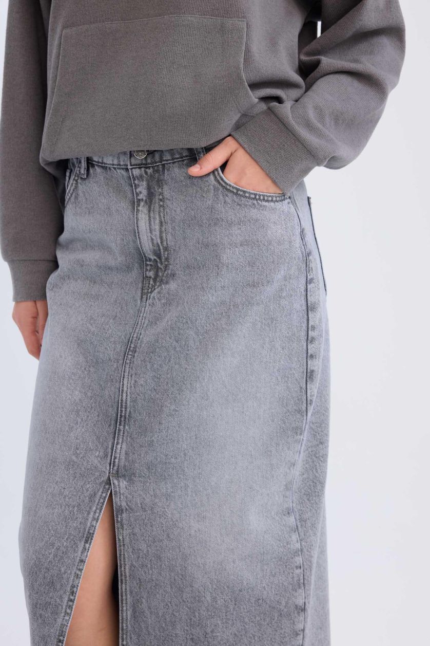 Woman Grey Long Fit Denim Skirt