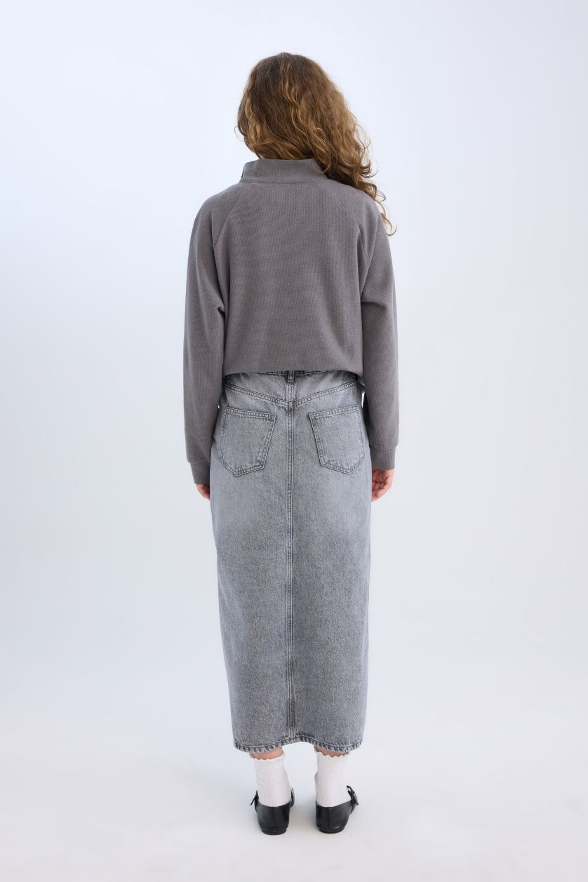 Woman Grey Long Fit Denim Skirt