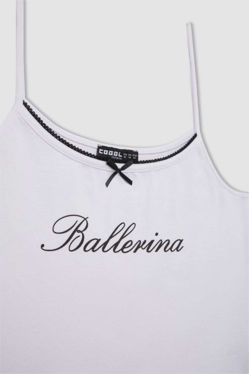 نساء أبيض فانيلة سليم فيت بياخة بالدانتيل