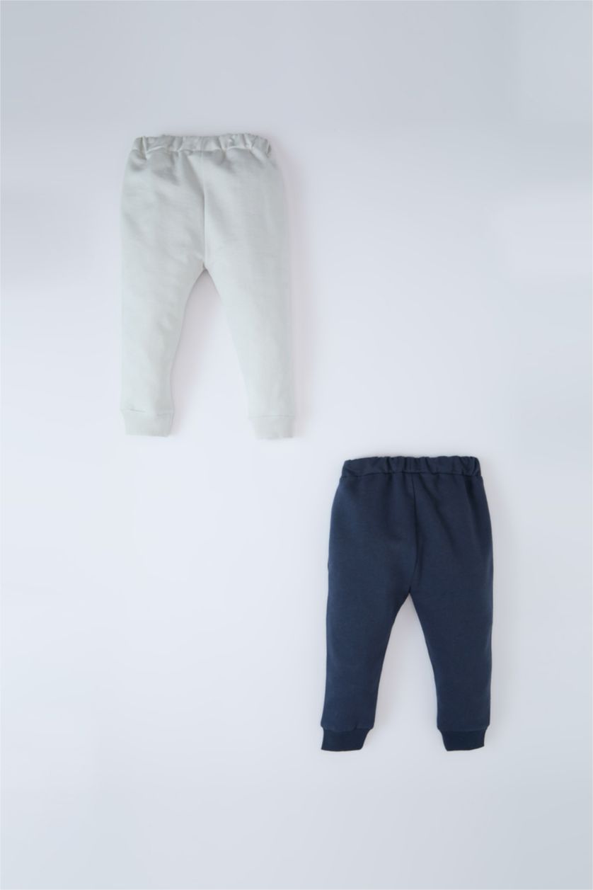 طفل صغير رمادي فاتح بنطلون بيبي اولادي خفيف قصة عادية رمادي فاتح  - قطعتين