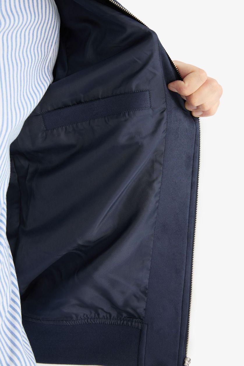 Erkek Lacivert Slim Fit Dar Kesim Dik Yaka Astarlı Fermuarlı Cepli Süet Mevsimlik Baharlık Mont