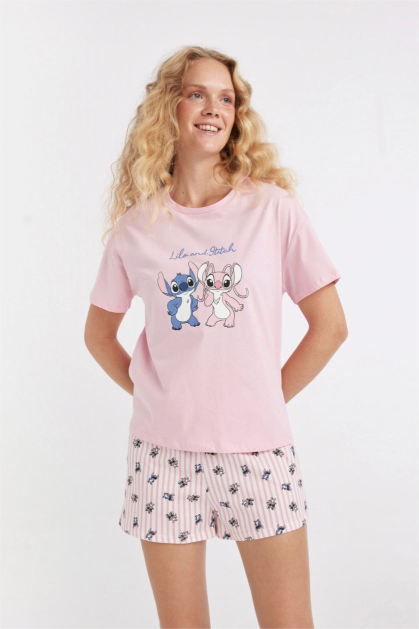 WOMAN Pink Fall in Love Disney Lilo & Stitch Regular Fit 2 Piece Pajama Set