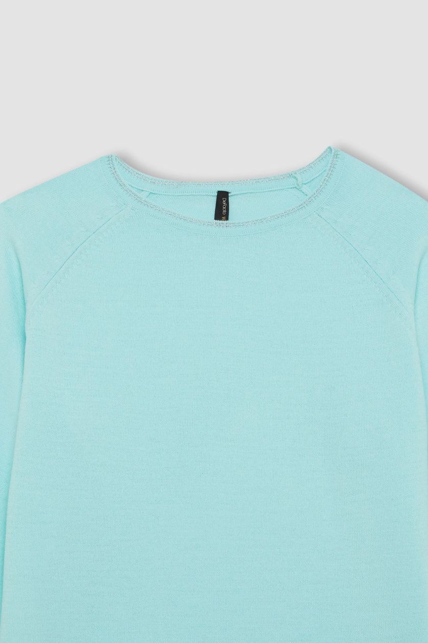 Woman Light Mint Regular Fit Crew Neck Glitter Detailed Knitted Tunic