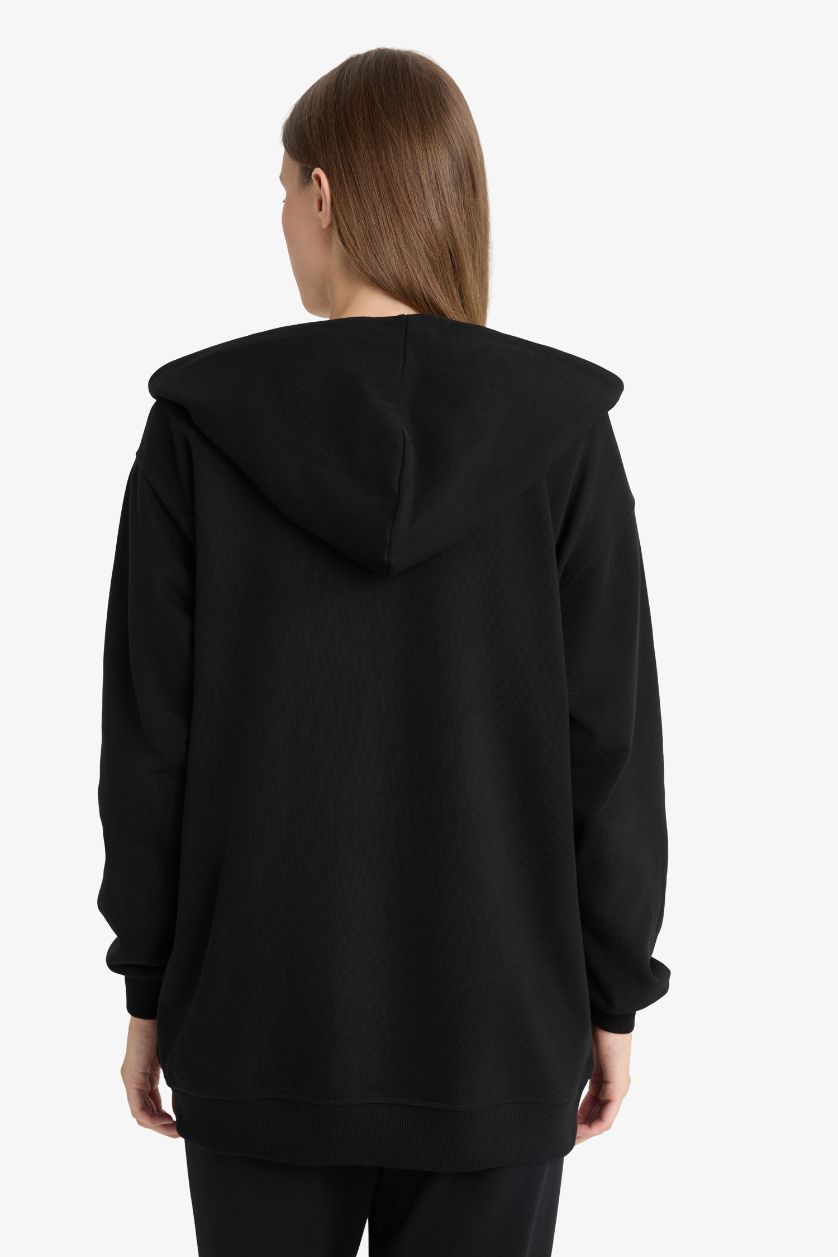 Kadın Siyah Regular Fit Kapüşonlu İçi Yumuşak Tüylü Kalın Fermuarlı Sweatshirt