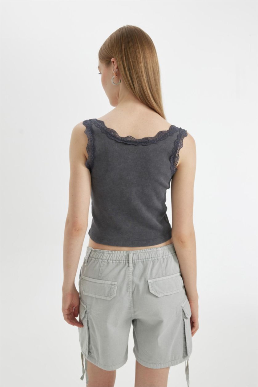 نساء أنثرا كروب توب سليم فيت مضلع