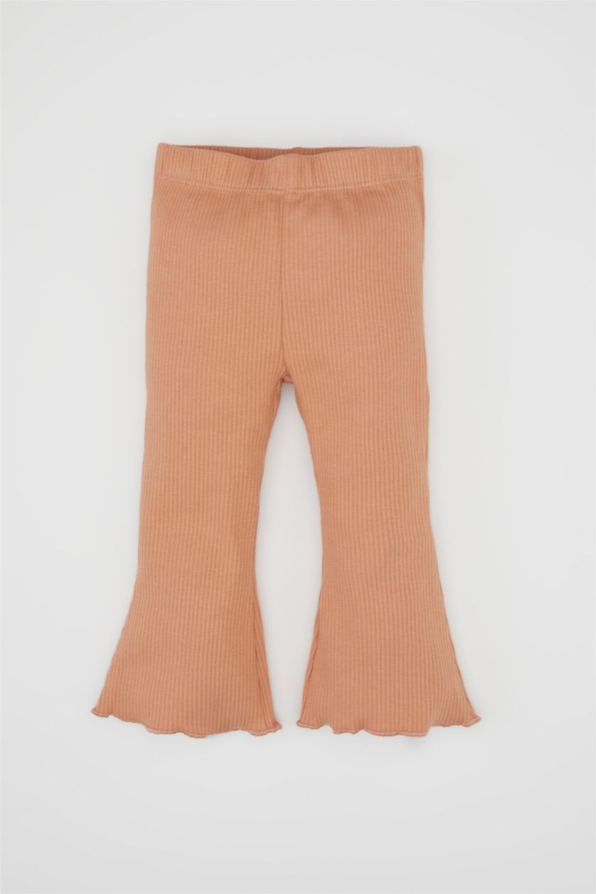 طفلة صغيرة بني فاتح سيت بناتي قماش رقيق بطبعة قلب - قطعتين