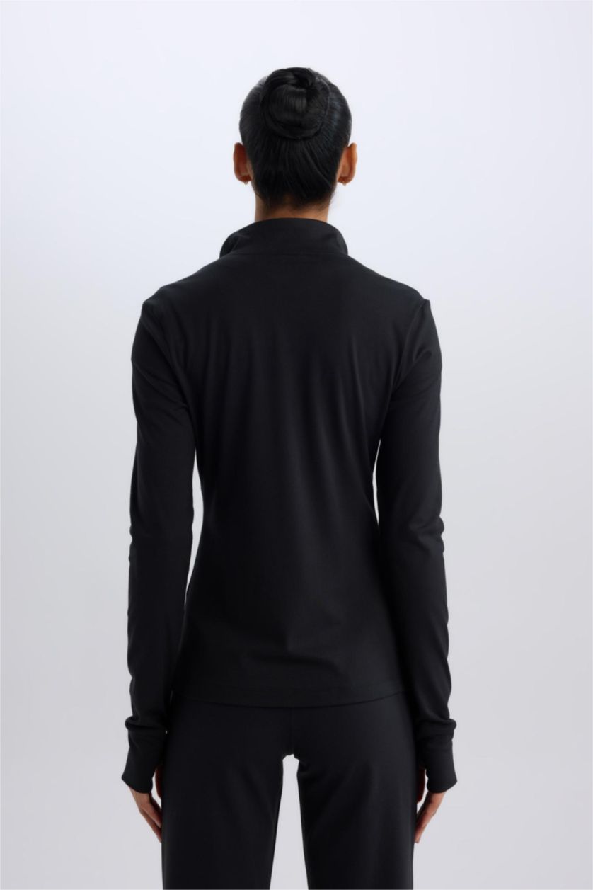 حريمي أسود كارديجان رياضي سليم فيت بياقة عالية بسحاب من DeFactoFit