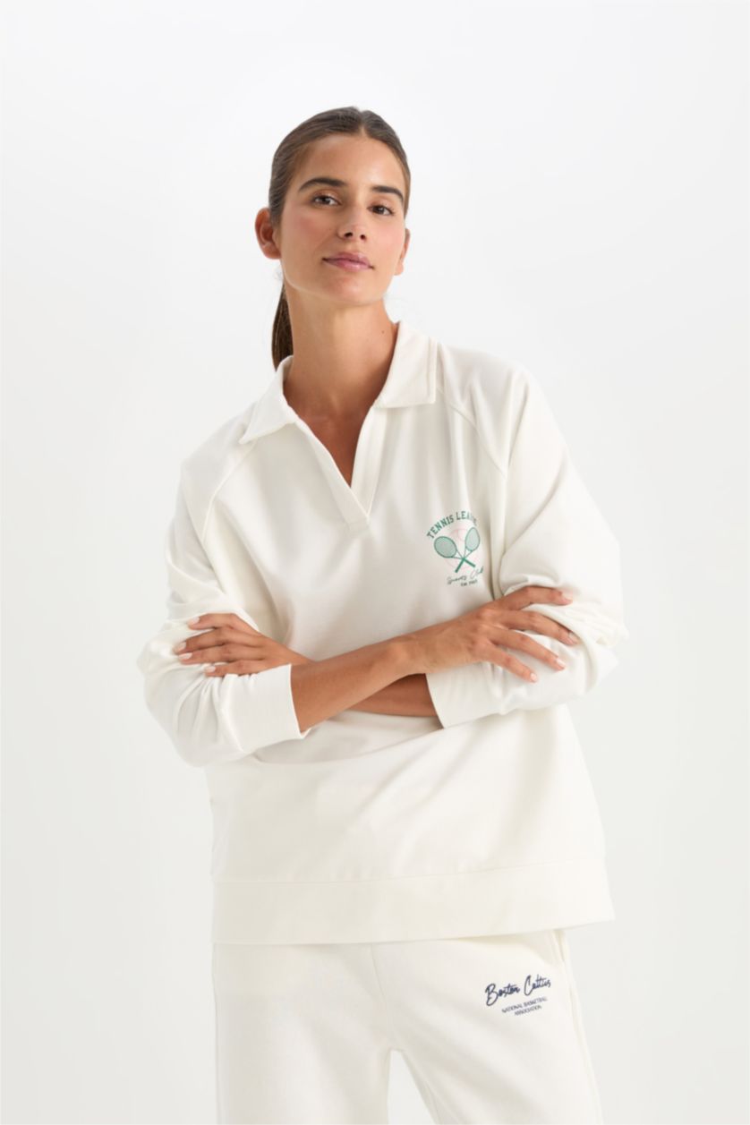 نساء بيج فاتح سويت شيرت رياضي واسع برقبة بولو