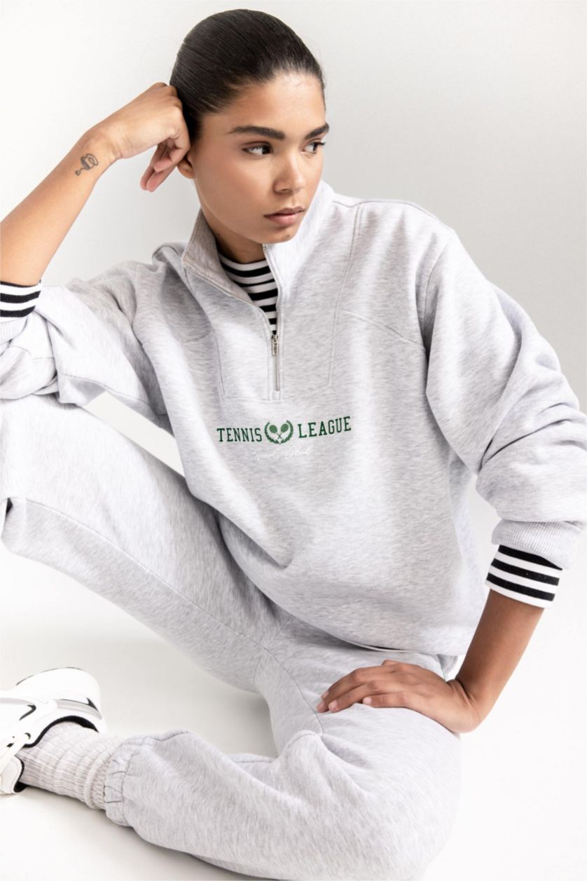 Kadın Gri Melanj Oversize Geniş Kalıp Dik Yaka Spor Baskılı Sporcu Sweatshirt