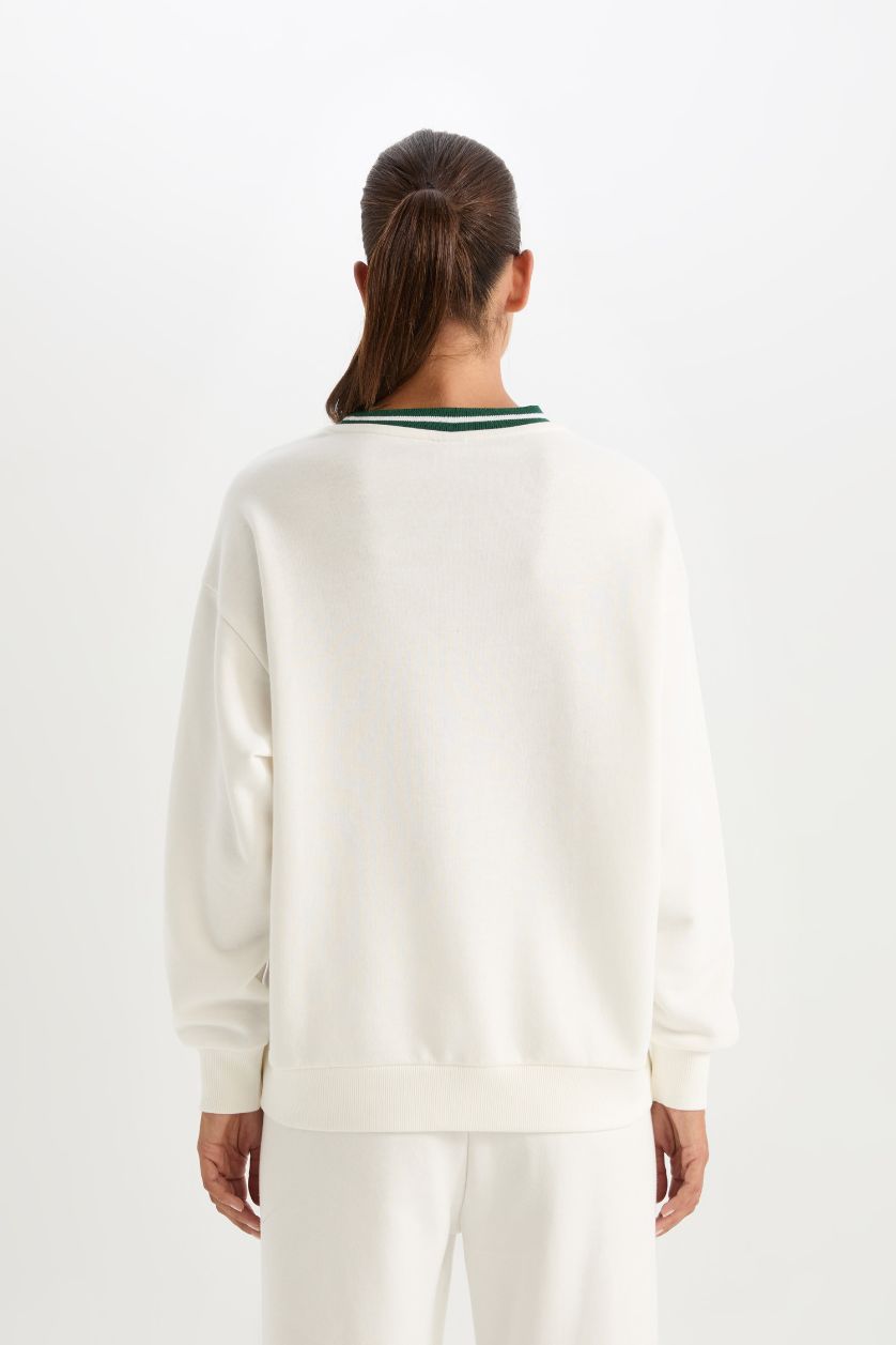 Kadın Ekru DeFactoFit Oversize Geniş Kalıp Bisiklet Yaka Baskılı Sporcu Sweatshirt