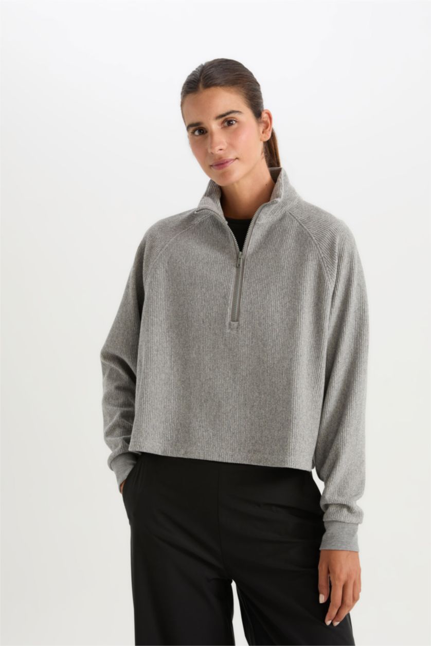 FEMME Gris Sweat-shirt de sport à col montant zippé de DeFactoFit