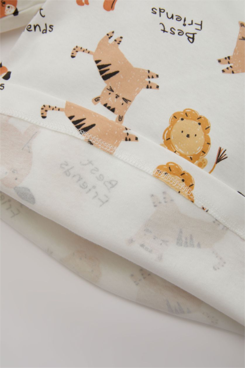 Erkek Bebek Kırık Beyaz Erkek Bebek Pijama Takımı Aslan Baskılı Uzun Kollu Üst Uzun Alt