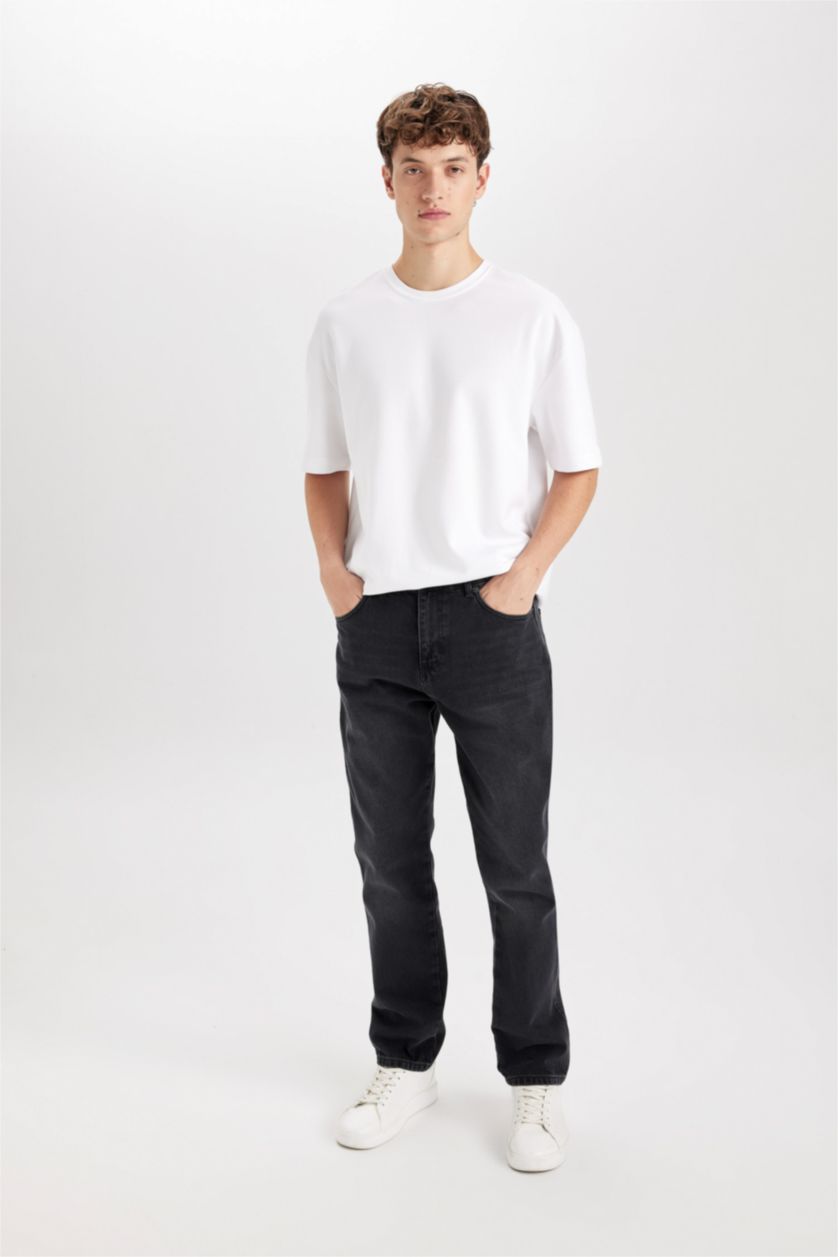 رجال أسود سروال جينز جينز قصة مستقيمة واسع