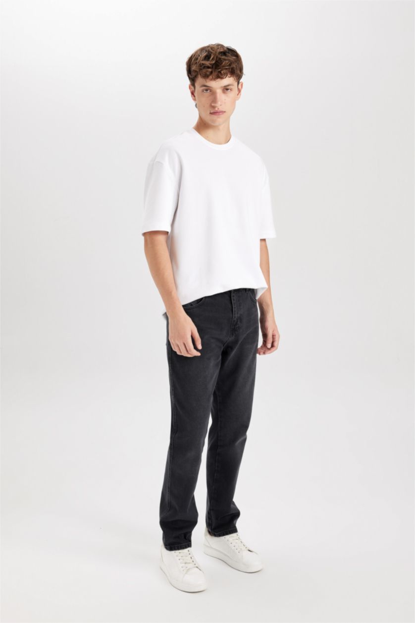 رجال أسود سروال جينز جينز قصة مستقيمة واسع