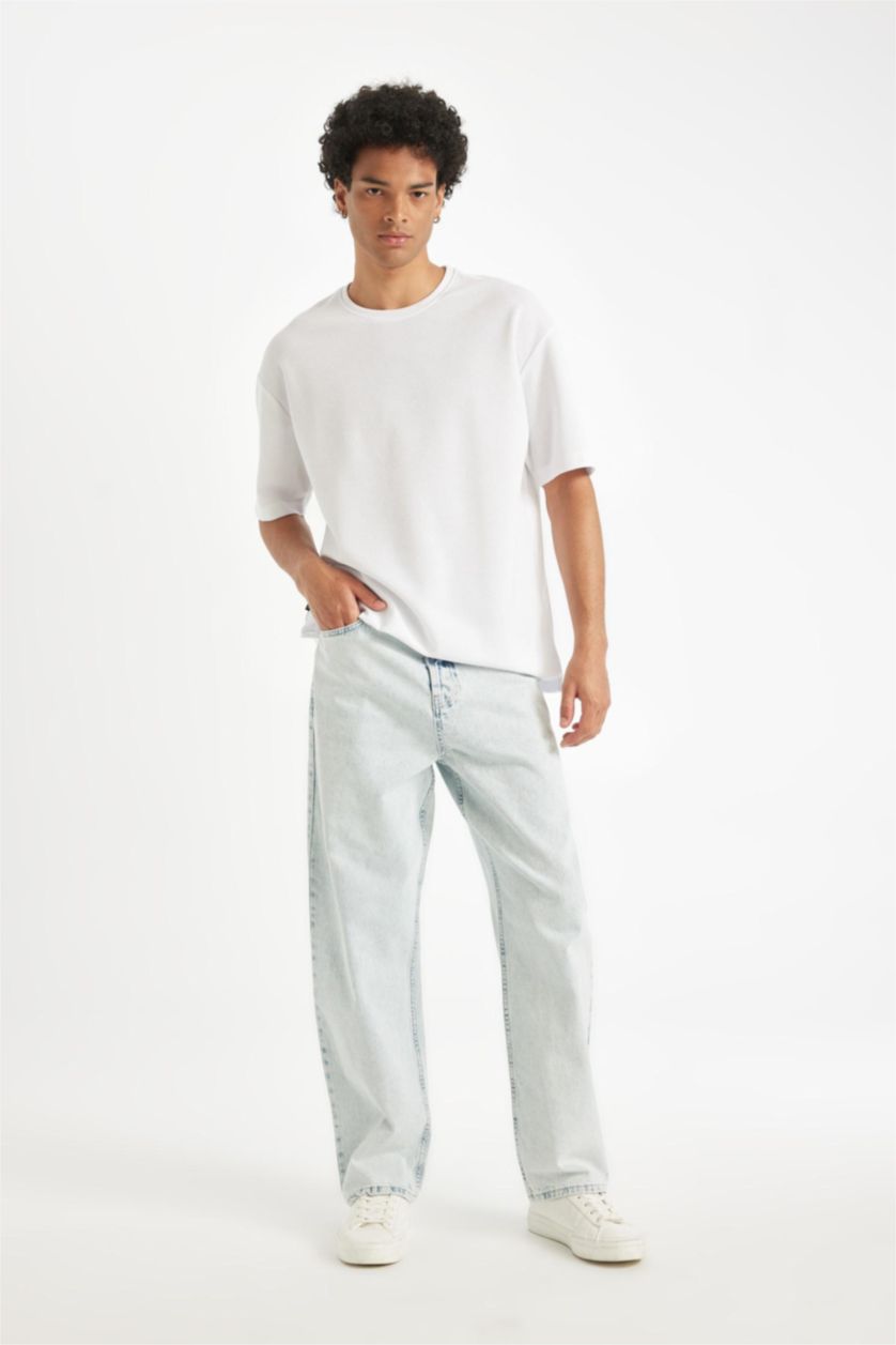 MAN Ice Blue Baggy Fit Normal Waist Wide Leg Jeans