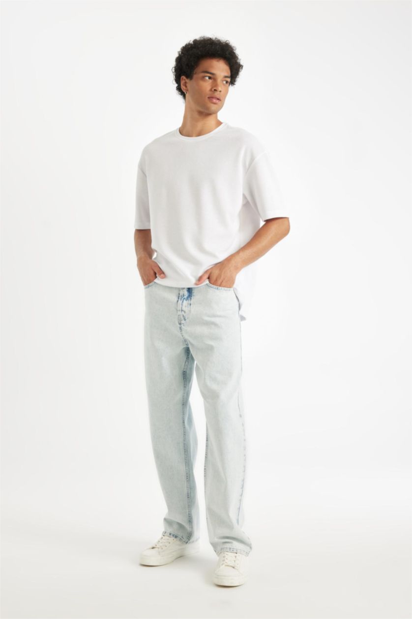 MAN Ice Blue Baggy Fit Normal Waist Wide Leg Jeans