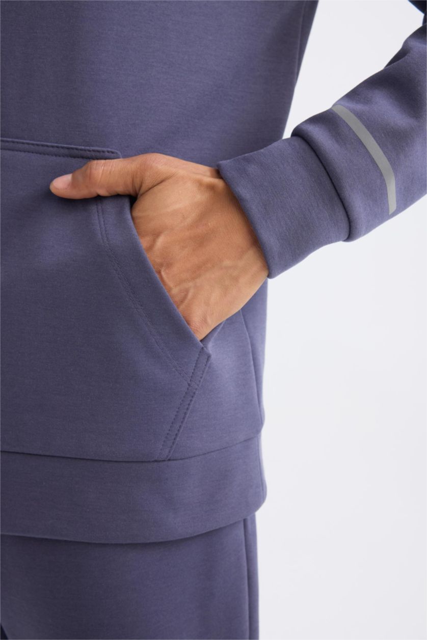 Erkek Mor Standart Fit Kapüşonlu Arma Baskılı Kanguru Cepli Skuba Dalgıç Kumaş Sporcu Sweatshirt