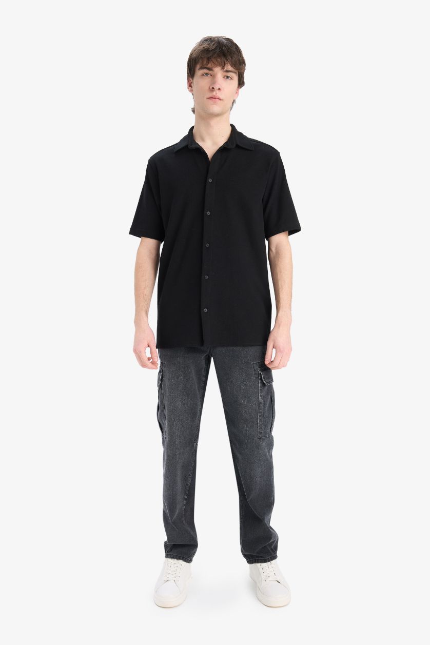 Man Black Regular Fit Cotton Short Sleeve Shirt