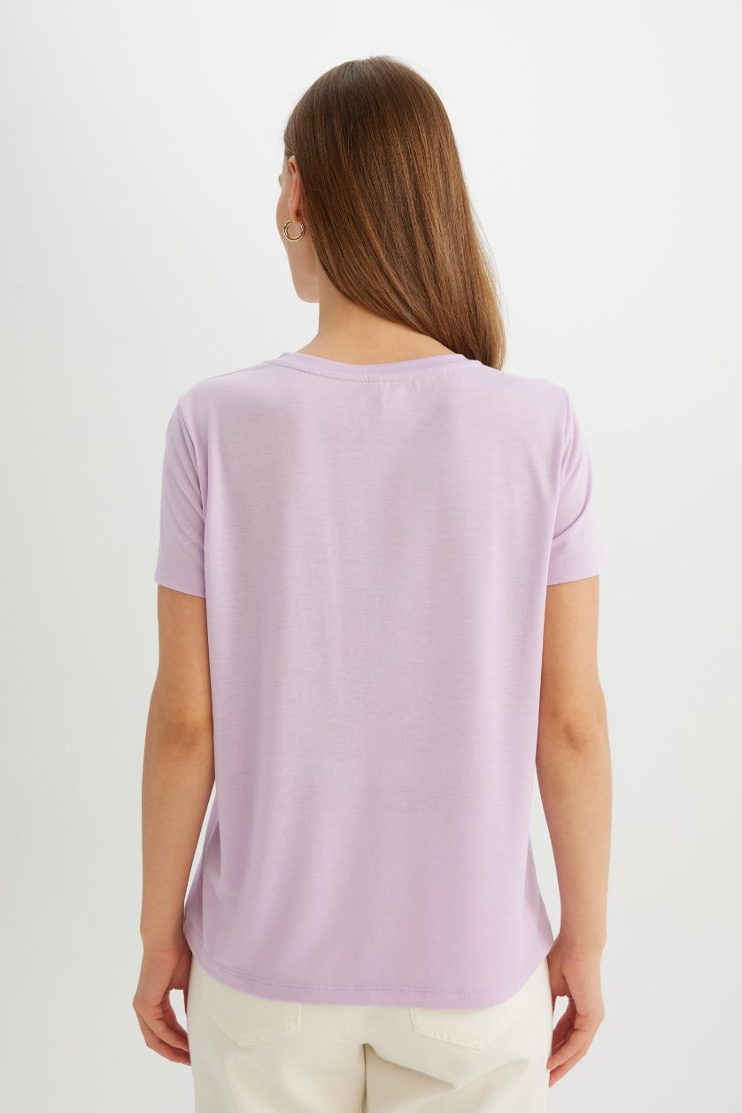 نساء أرجواني تيشيرت نص كم قصة عادية برقبة مستديرة