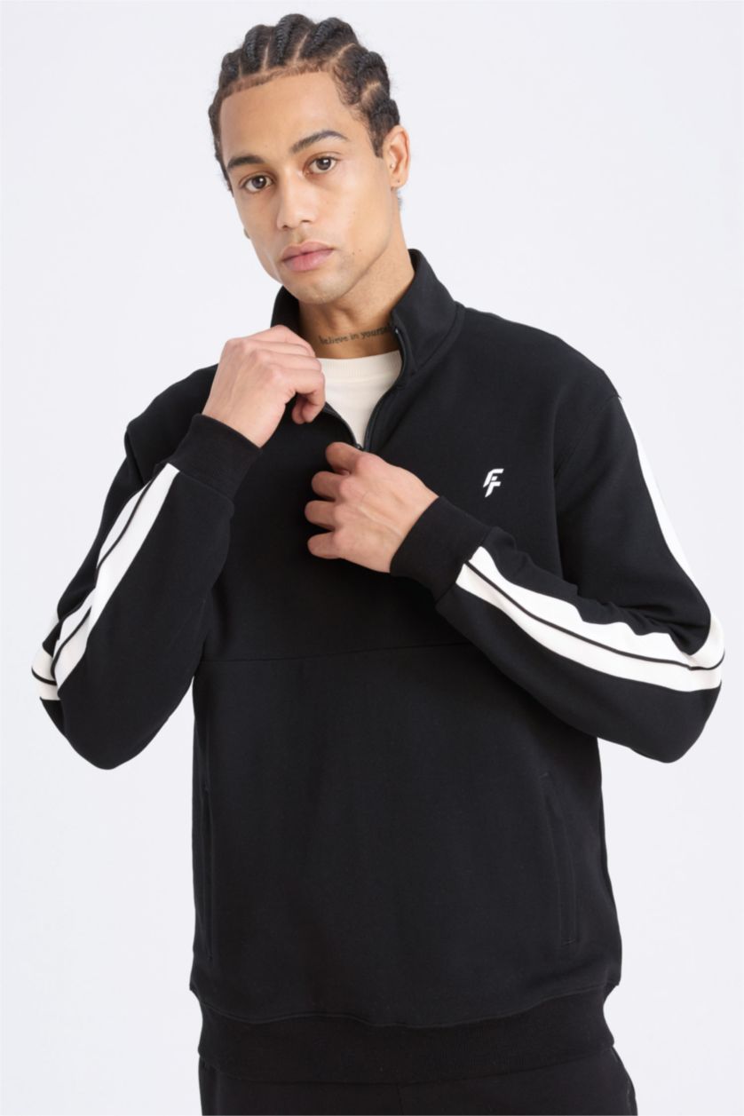 Erkek Siyah Standart Fit Dik Yaka Fermuarlı Sporcu Sweatshirt