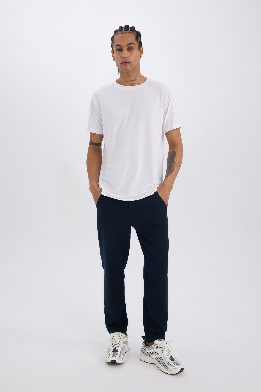 Erkek Lacivert Sporcu Jogger Eşofman Altı Slim Fit Dar Kesim Standart Paça Cepli Beli Lastikli