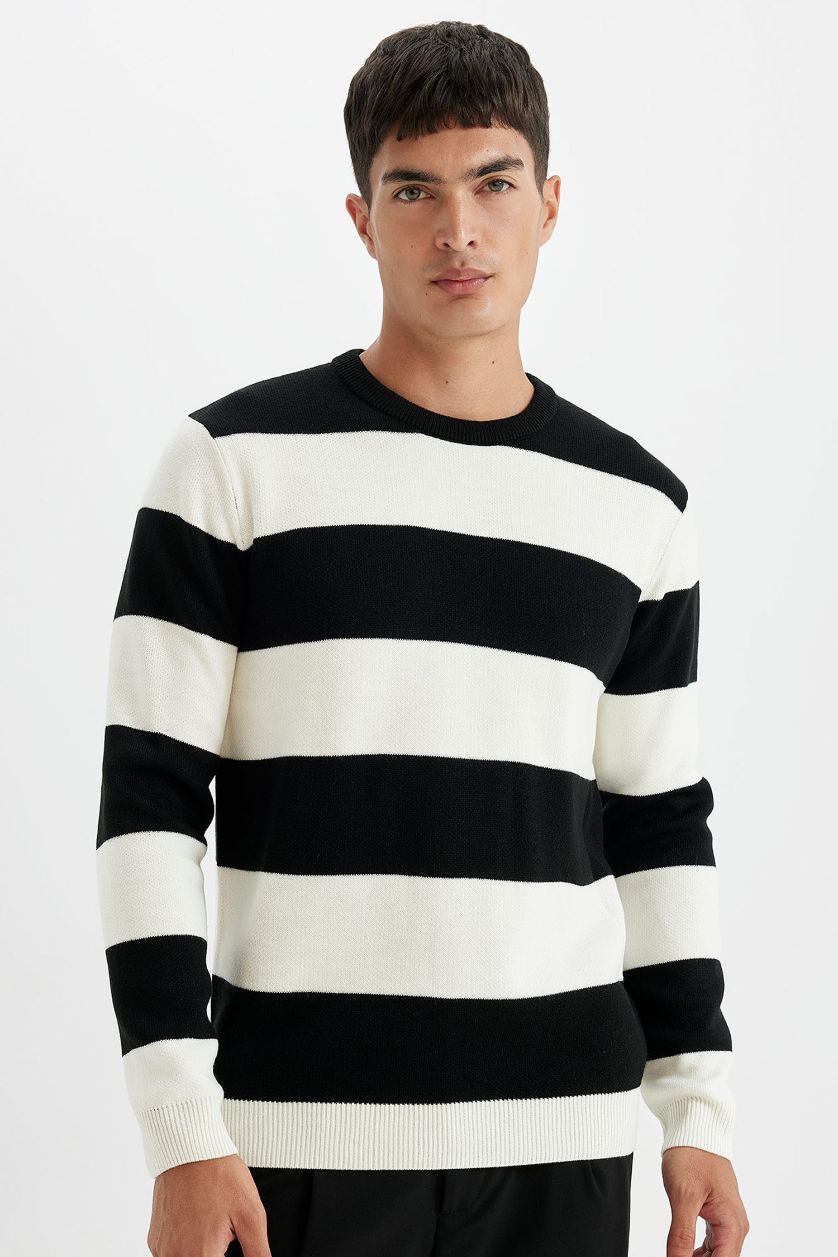 رجالي أسود بلوفر مخطط تريكو اسود قصة عادية برقبة مستديرة