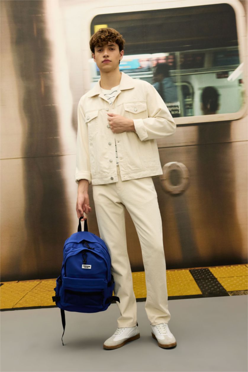 Man Sand Straight Fit Normal Mold Normal Waist Pipe Leg Jeans