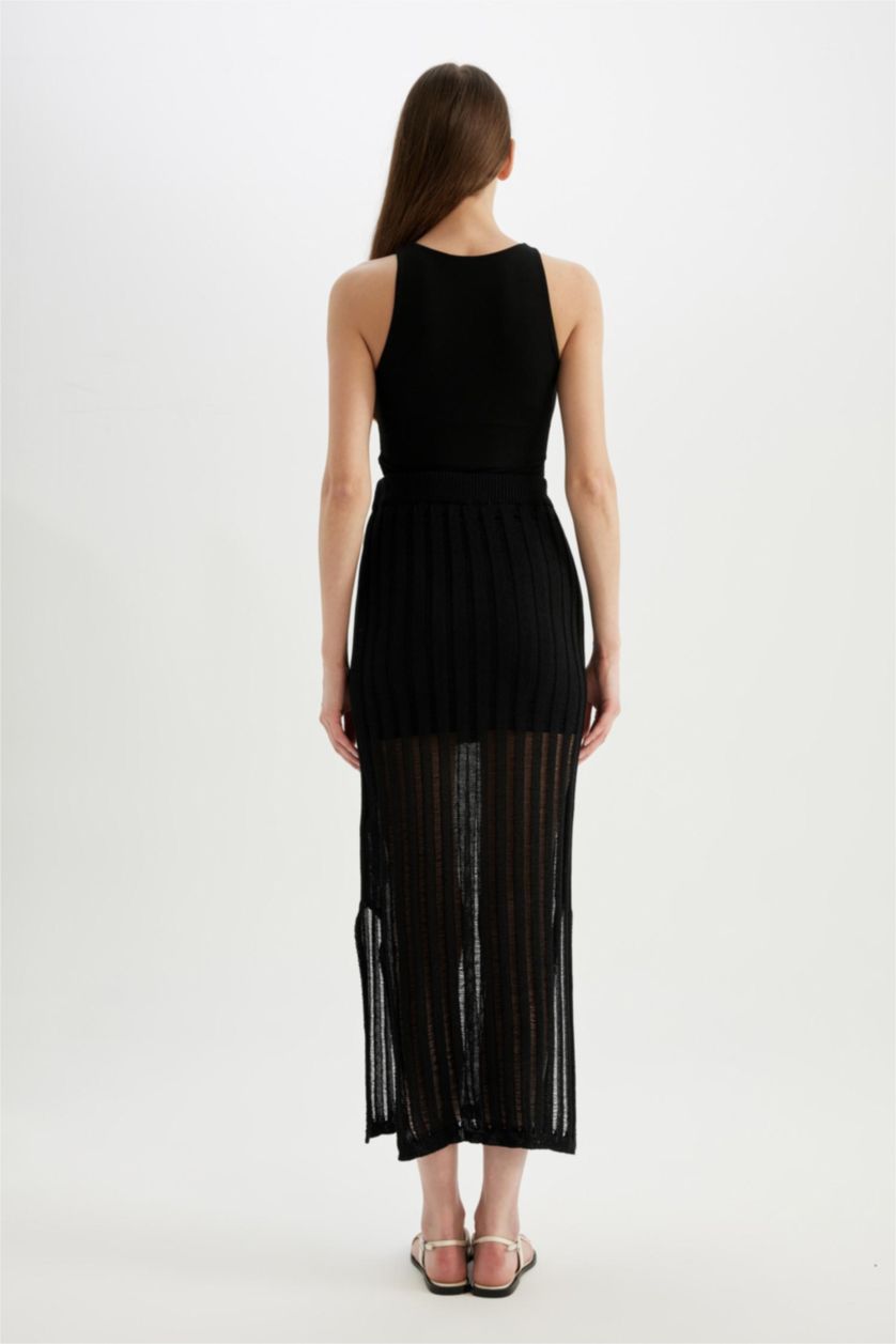 نساء أسود تنورة ميدي قصة عادية بفتحة