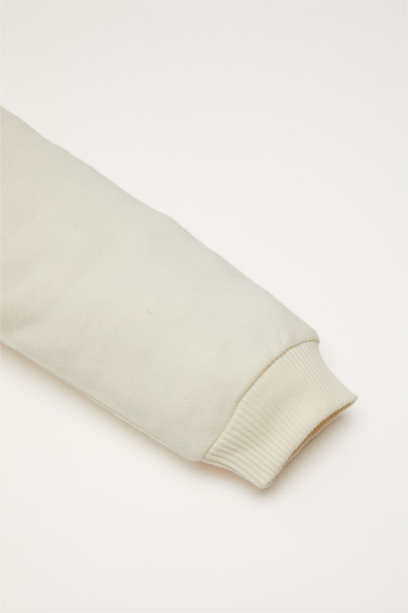 طفلة صغيرة بيج فاتح سويت شيرت بيبي بناتي قصة عادية بيج