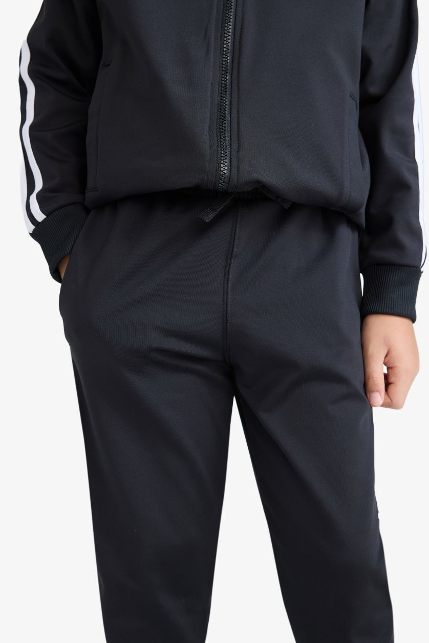 أولاد أسود سيت ولادي بنطلون بجامة وسويت شيرت - قطعتين