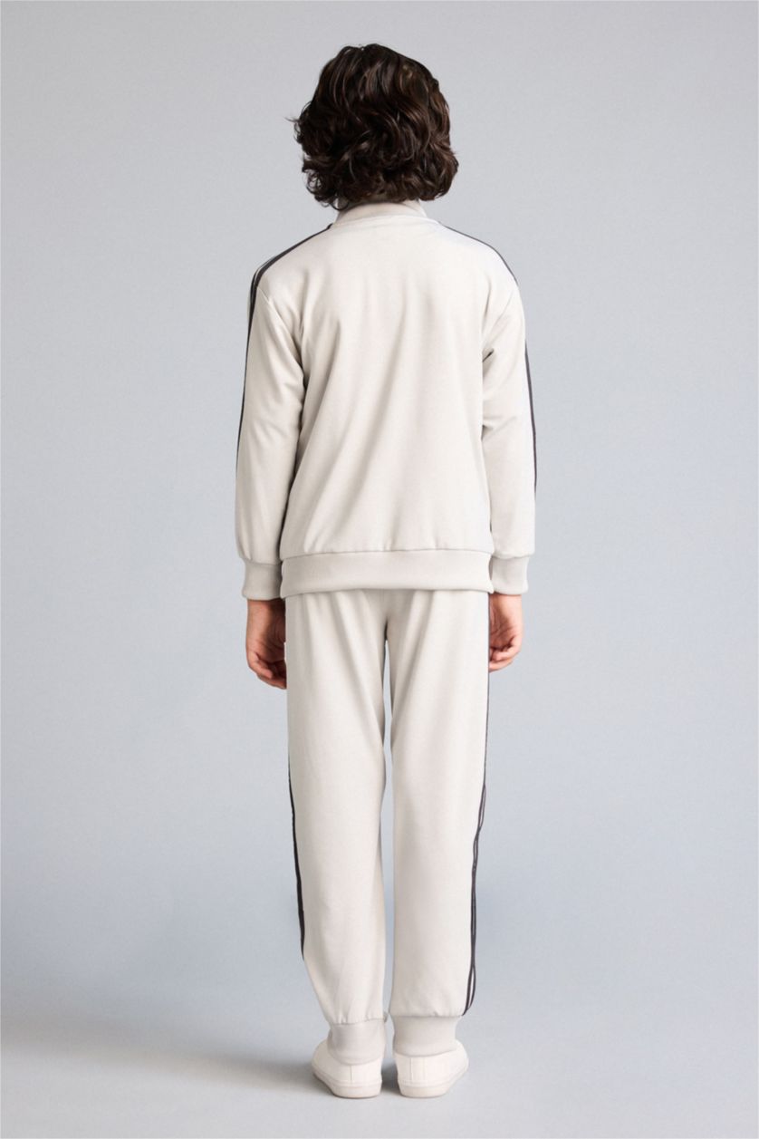 أولاد رمادي فاتح سيت ولادي - قطعتين