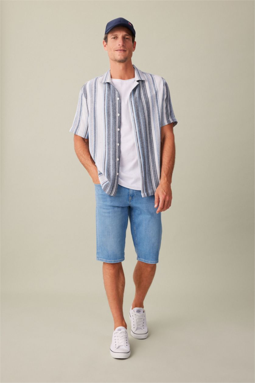 Man NAVY Regular Fit Resort Collar Striped Short Sleeve Shirt