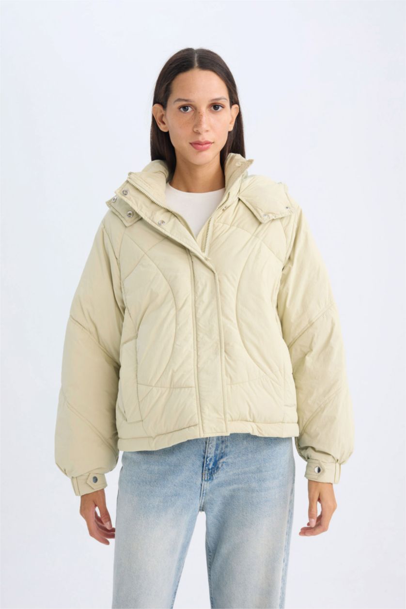 Kadın Mint Su Geçirmez Kapüşonlu Kapitoneli Cepli Fermuarlı Mont