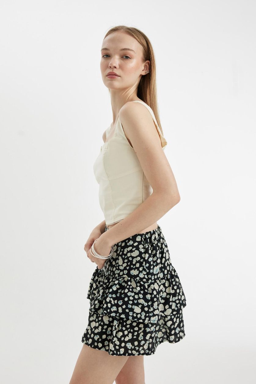 Woman Ecru Bengalin Sleeveless Blouse