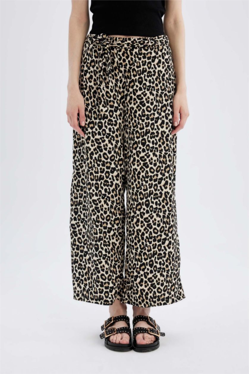 Woman Brown Culotte Fit Wide Leg Capri