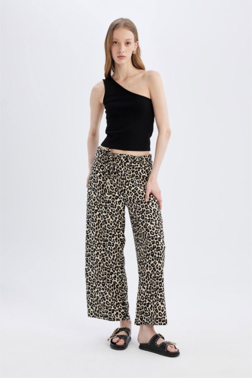Woman Brown Culotte Fit Wide Leg Capri